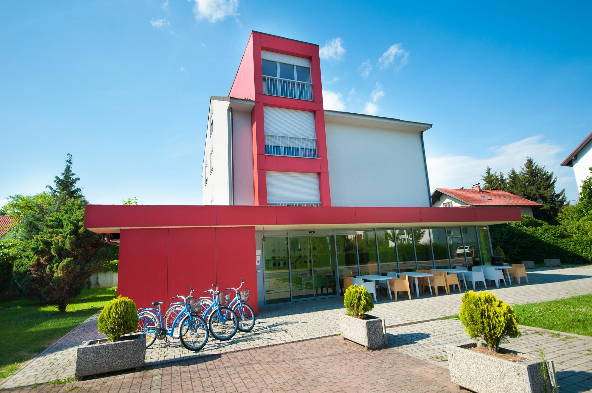 Simbol Rooms With Free Private Parking Ljubljana Exterior photo